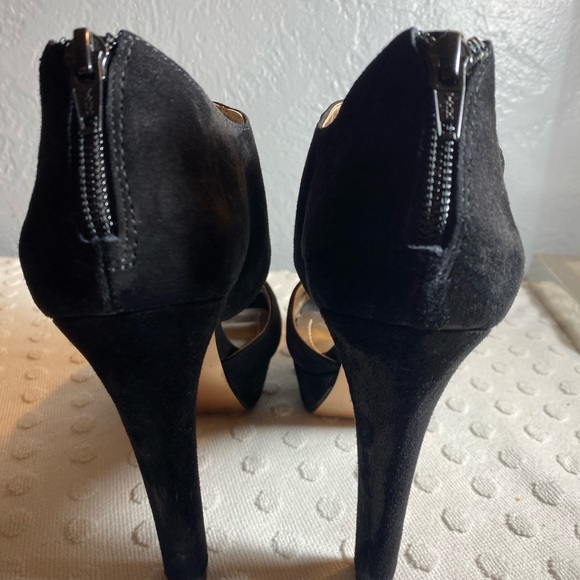 BCBG Black Suede High Heels Open Toe Closed Heel Pumps - Picture 3 of 16